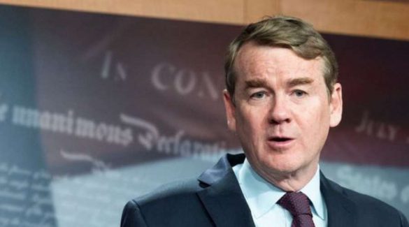 Democratic Senator Calls for Ban of TikTok on Apple and Google’s App Stores